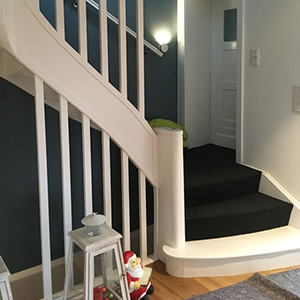 Fertig renovierte Treppe